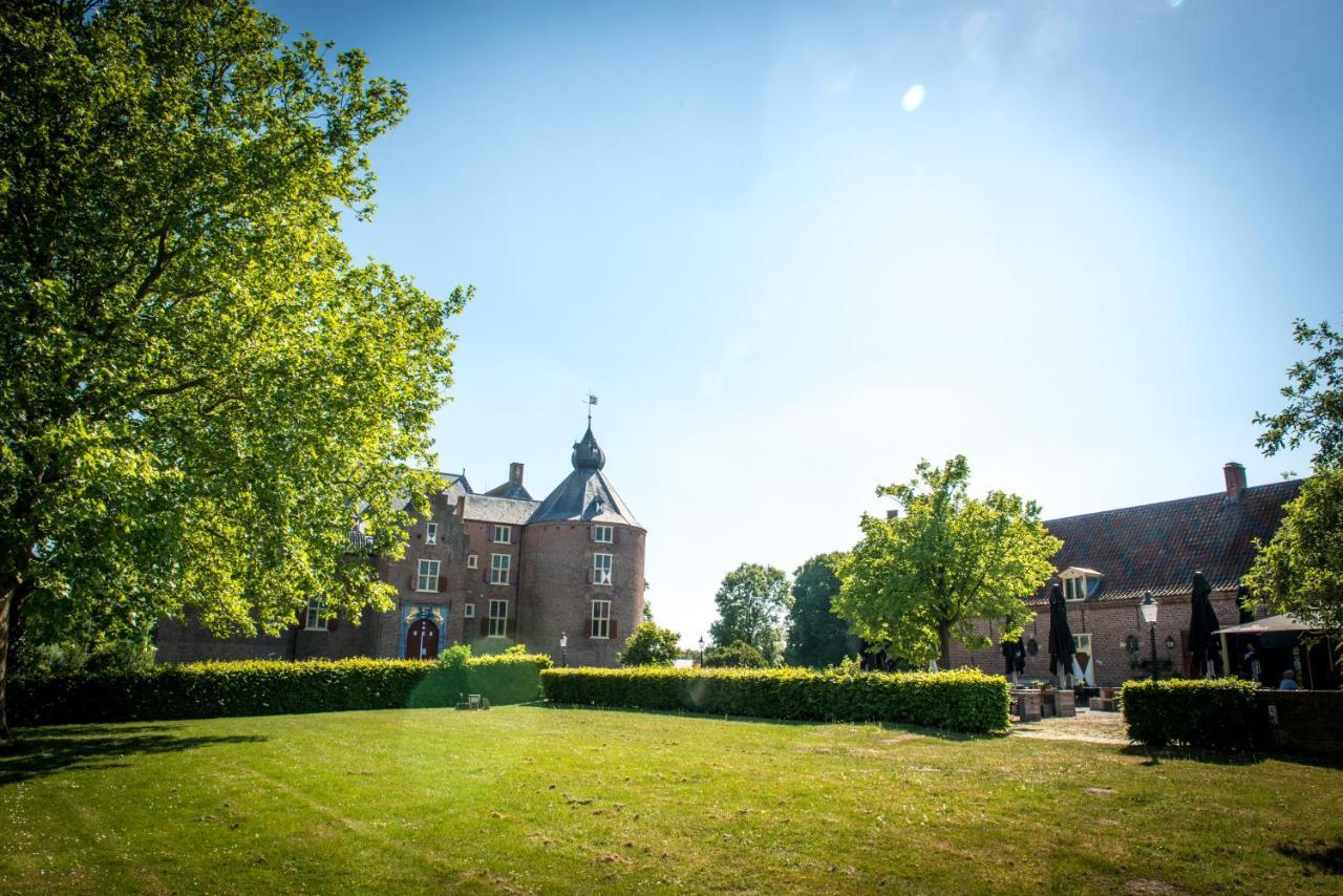Kasteel Ammersoyen Couette-café